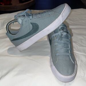 Nike Court Royale AC Ocean size 8.5